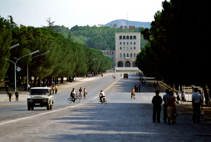 ALBANIA, Tirana: Street to the parliement.